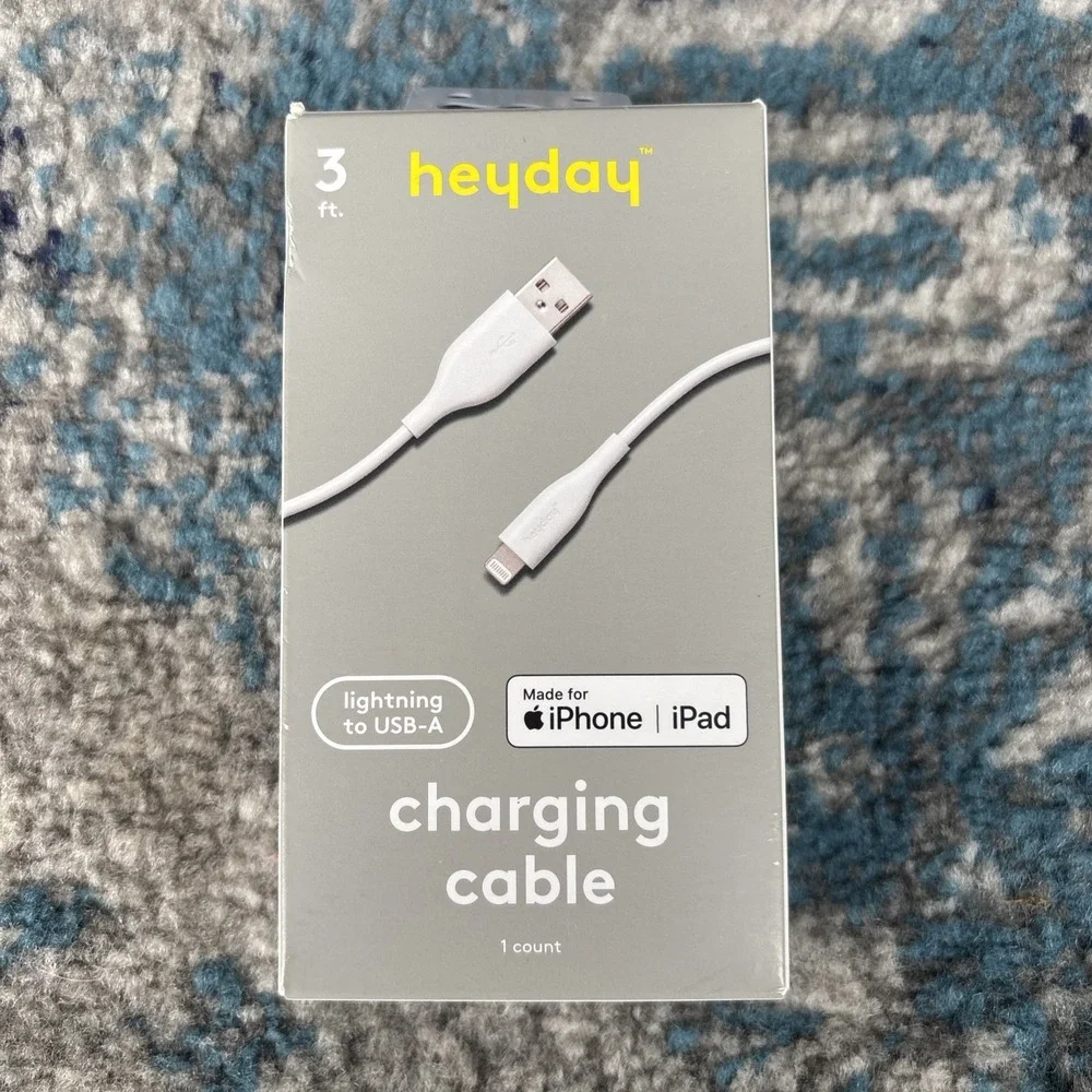 heyday Lightning to USB-A‎ Round Cable MFi certified 3FT WHITE